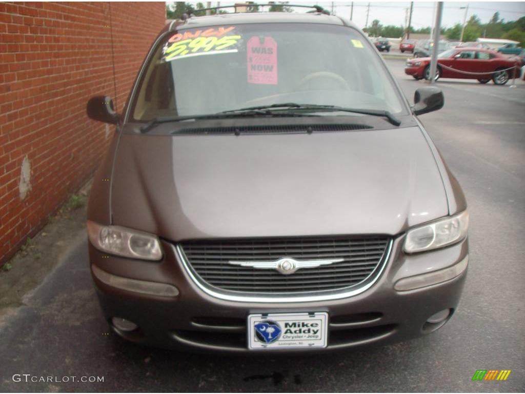 1998 Town & Country LXi - Taupe Metallic / Camel photo #8