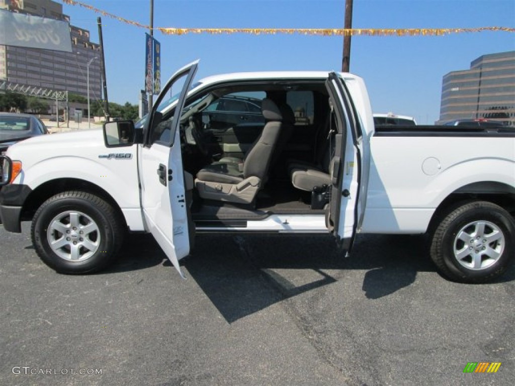 2010 F150 XL SuperCab - Oxford White / Medium Stone photo #10