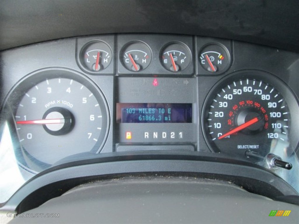 2010 F150 XL SuperCab - Oxford White / Medium Stone photo #17