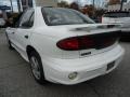 Bright White - Sunfire SE Sedan Photo No. 4