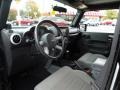 Black - Wrangler Unlimited Sahara 4x4 Photo No. 16