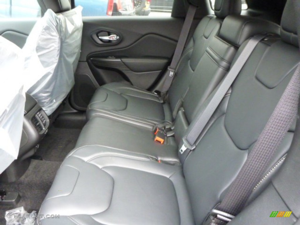 2014 Jeep Cherokee Limited 4x4 Rear Seat Photo #87486563