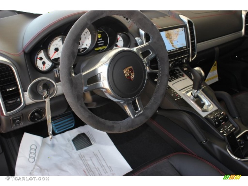 2014 Porsche Cayenne GTS GTS Black Leather/Alcantara w/Carmine Red Dashboard Photo #87487334
