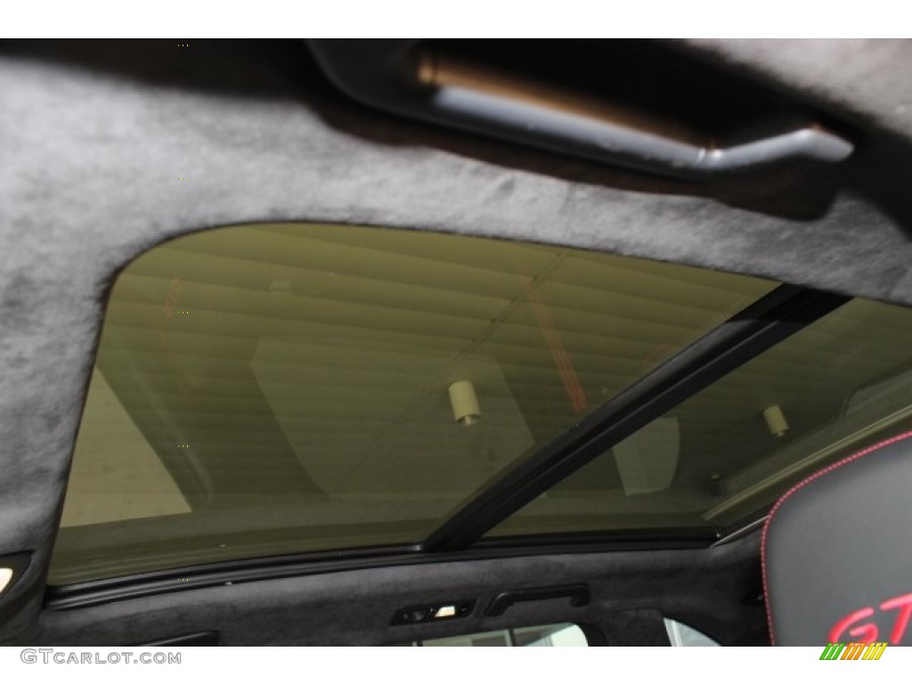 2014 Porsche Cayenne GTS Sunroof Photo #87487415