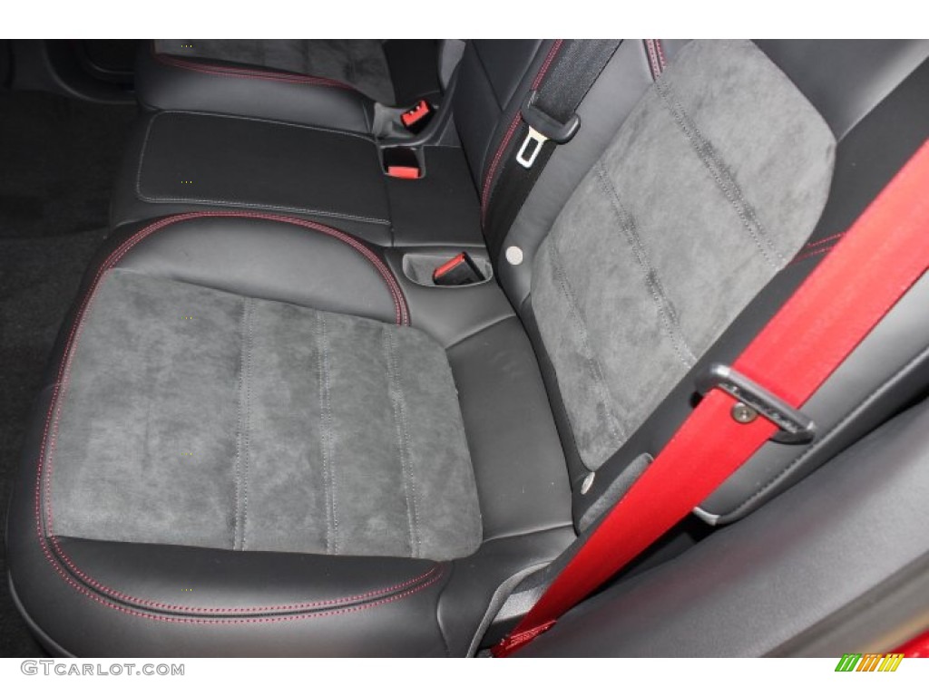 2014 Porsche Cayenne GTS Rear Seat Photo #87487553