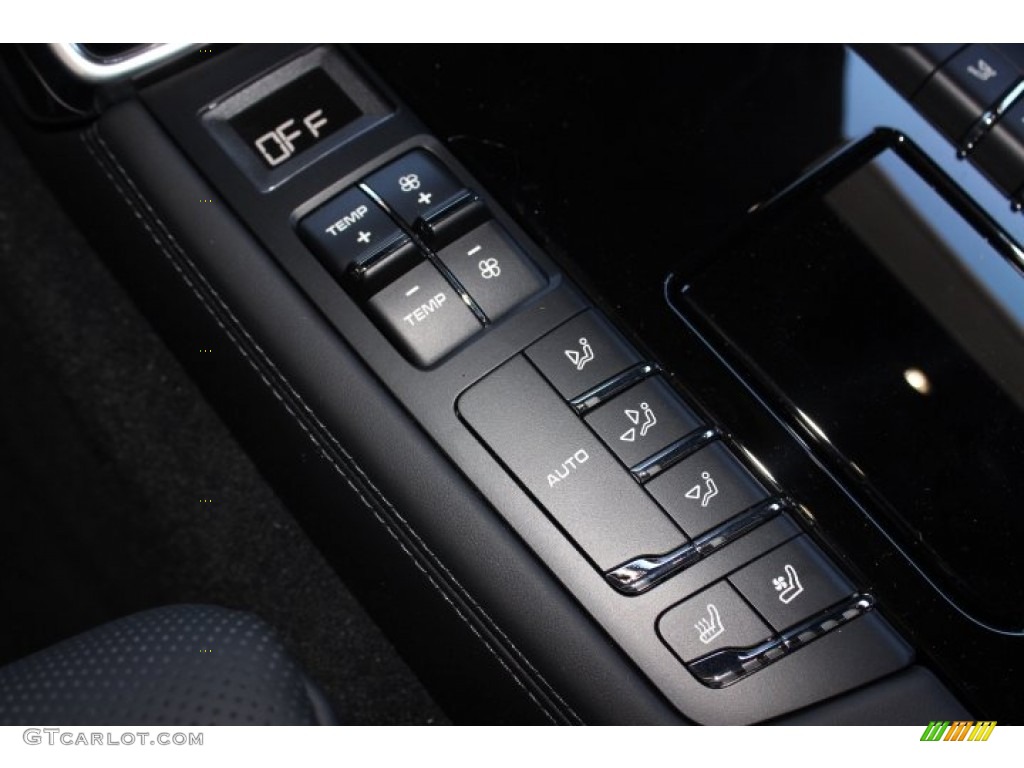 2014 Porsche Panamera 4S Executive Controls Photo #87488180