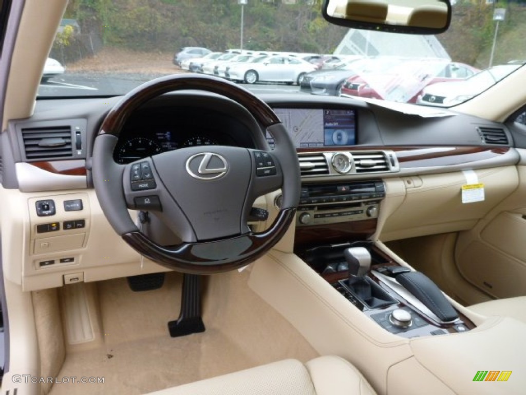 2014 Lexus LS 460 AWD Dashboard Photos