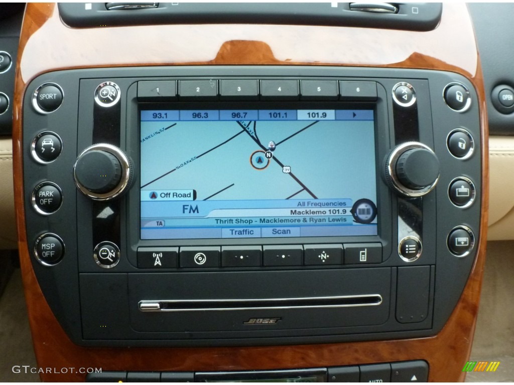 2009 Maserati Quattroporte Standard Quattroporte Model Navigation Photos