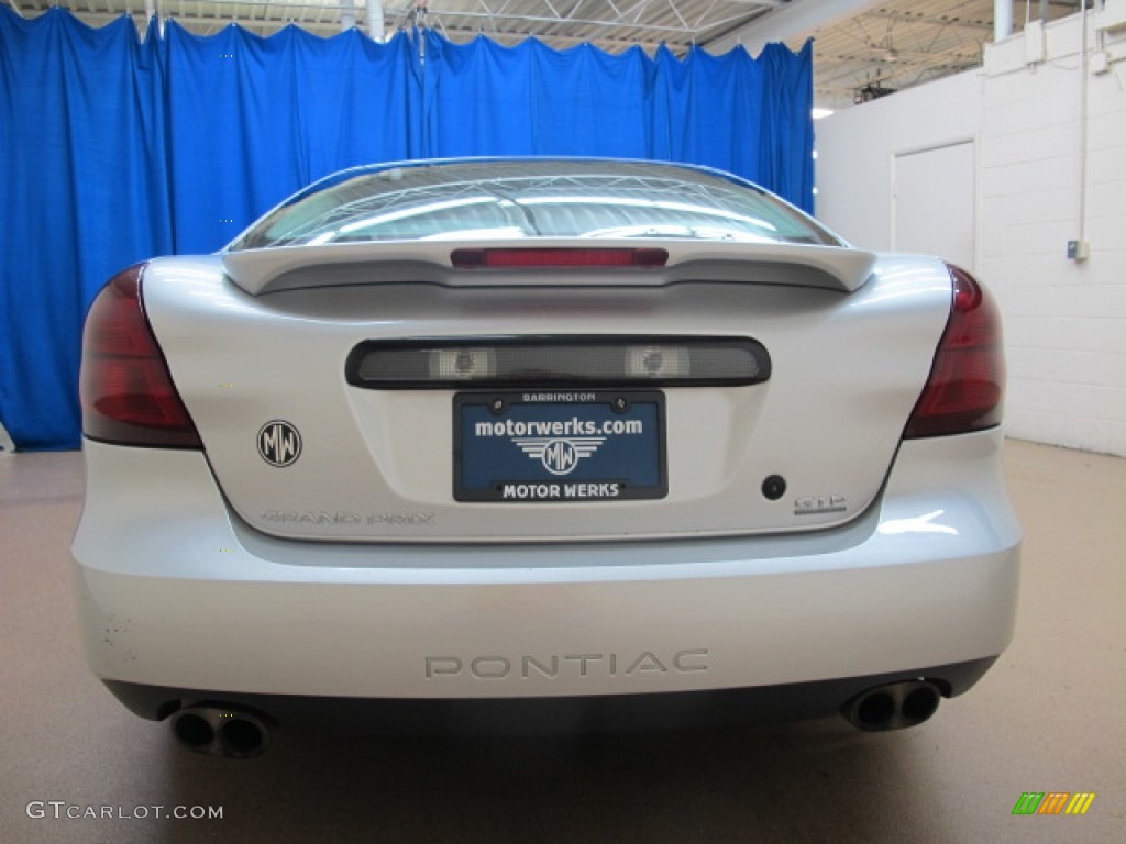 2004 Grand Prix GTP Sedan - Galaxy Silver Metallic / Dark Pewter photo #8