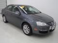 Platinum Grey Metallic - Jetta SE Sedan Photo No. 10