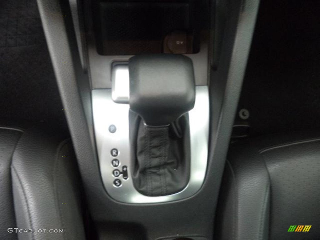 2010 Jetta SE Sedan - Platinum Grey Metallic / Titan Black photo #20