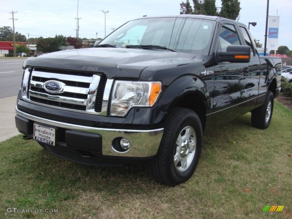 2012 Tuxedo Black Metallic Ford F150 XLT SuperCab 4x4 87494042 Photo