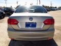 Moonrock Silver Metallic - Jetta SE Sedan Photo No. 5