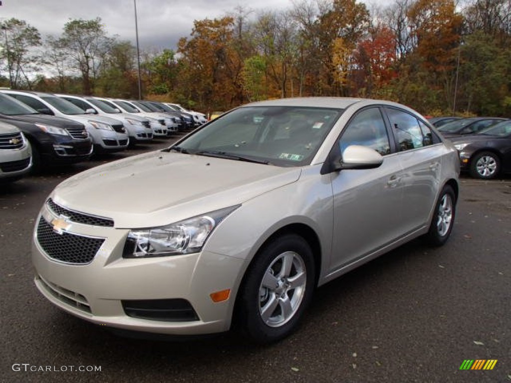 Champagne Silver Metallic 2014 Chevrolet Cruze LT Exterior Photo #87501080