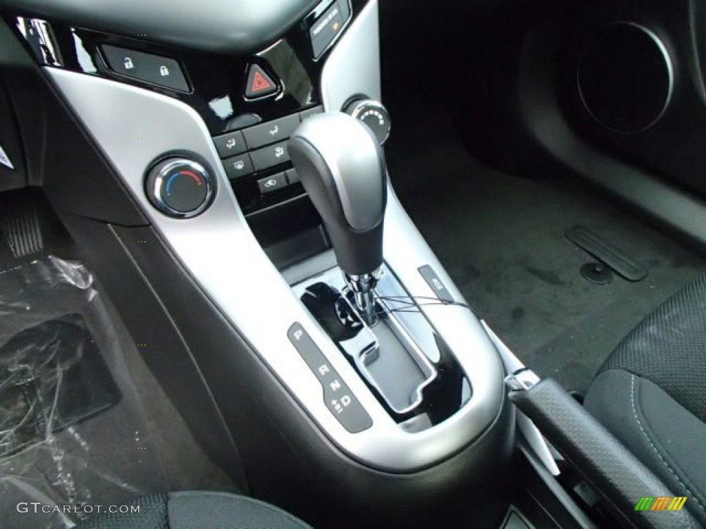 2014 Cruze LT - Rainforest Green Metallic / Jet Black photo #17
