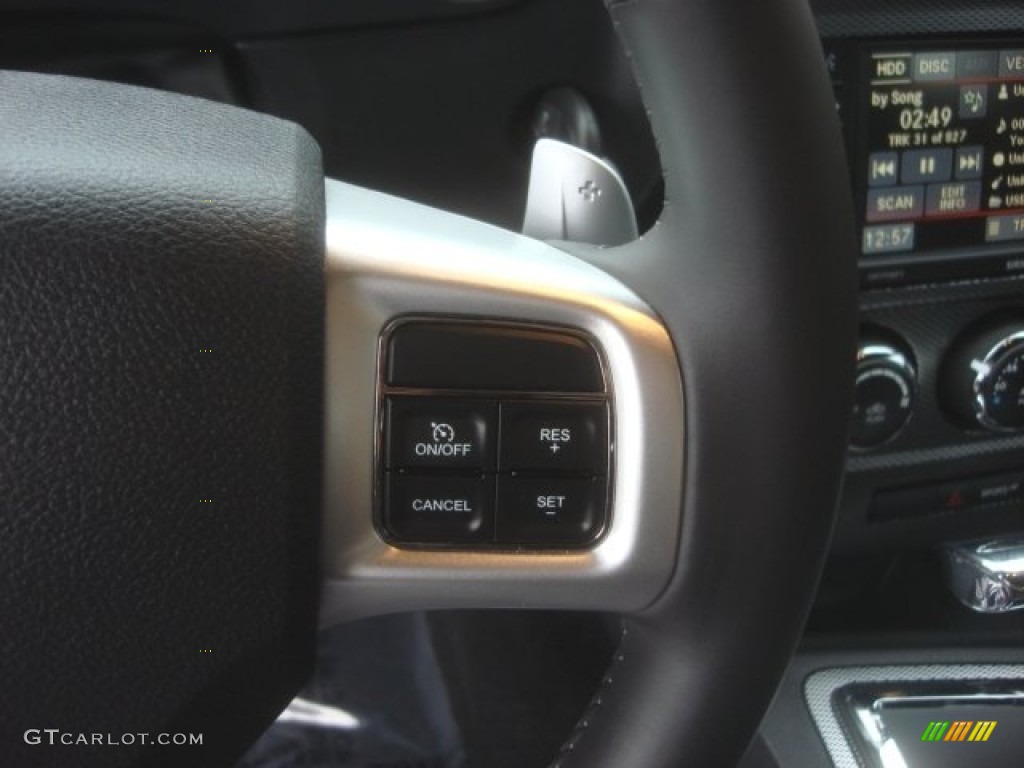 2013 Challenger R/T - Redline 3-Coat Pearl / Dark Slate Gray photo #8