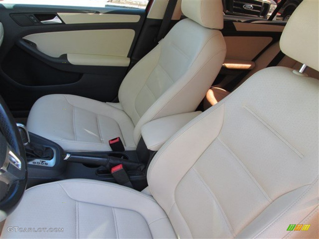 2012 Jetta SE Sedan - Tornado Red / Cornsilk Beige photo #8