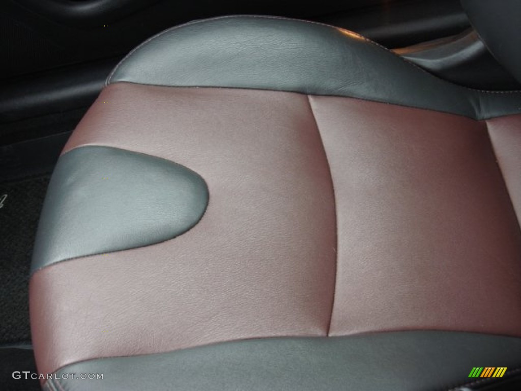 2004 RX-8 Grand Touring - Sunlight Silver Metallic / Black/Red photo #23