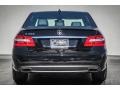 Black - E 350 Sedan Photo No. 3