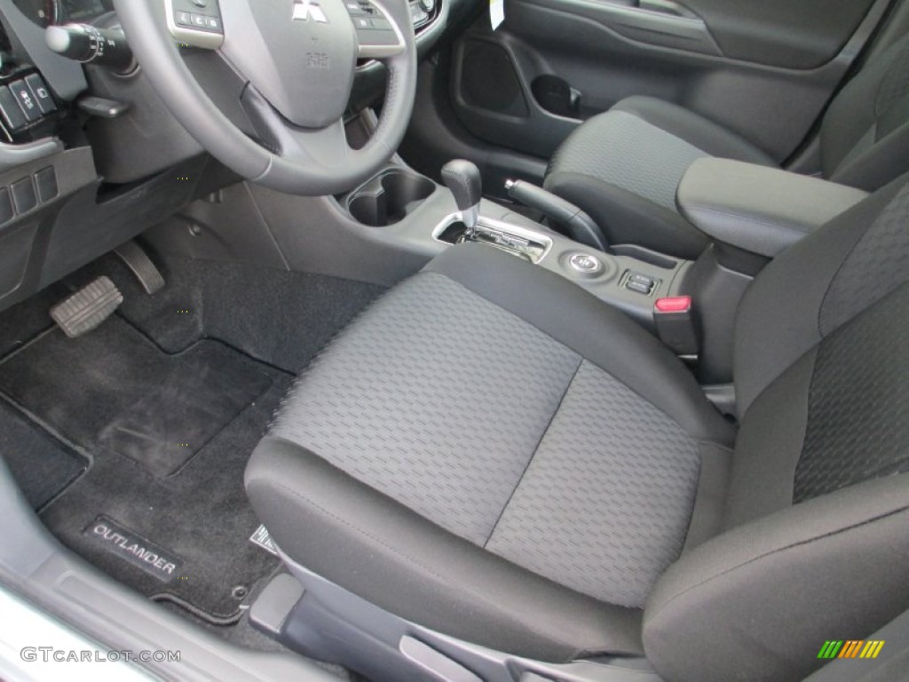 Black Interior 2014 Mitsubishi Outlander SE S-AWC Photo #87511927
