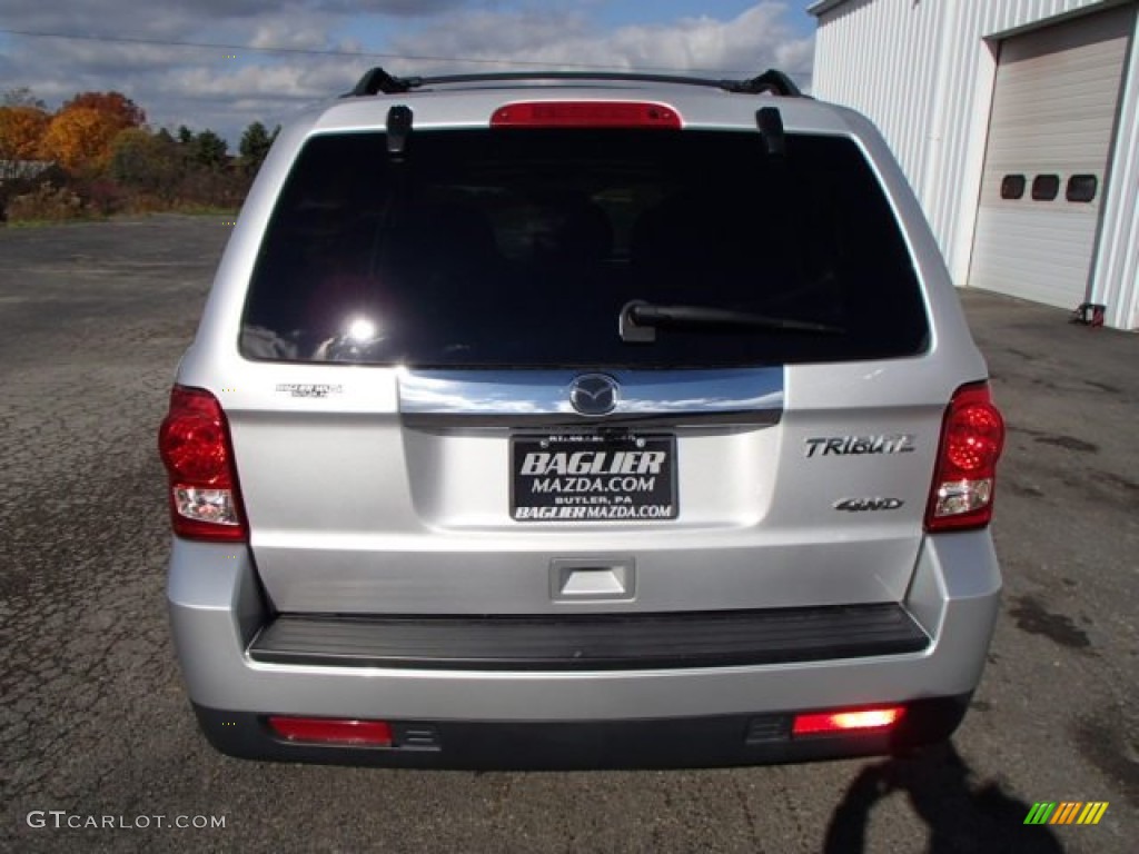 2011 Tribute i Grand Touring 4WD - Ingot Silver / Charcoal photo #7