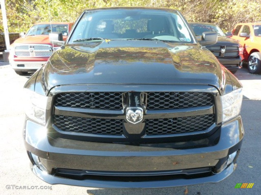 2014 1500 Express Quad Cab 4x4 - Black / Black/Diesel Gray photo #11