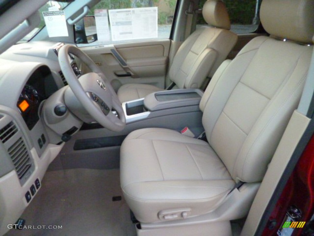 Almond Interior 2014 Nissan Titan SL Crew Cab 4x4 Photo #87513607