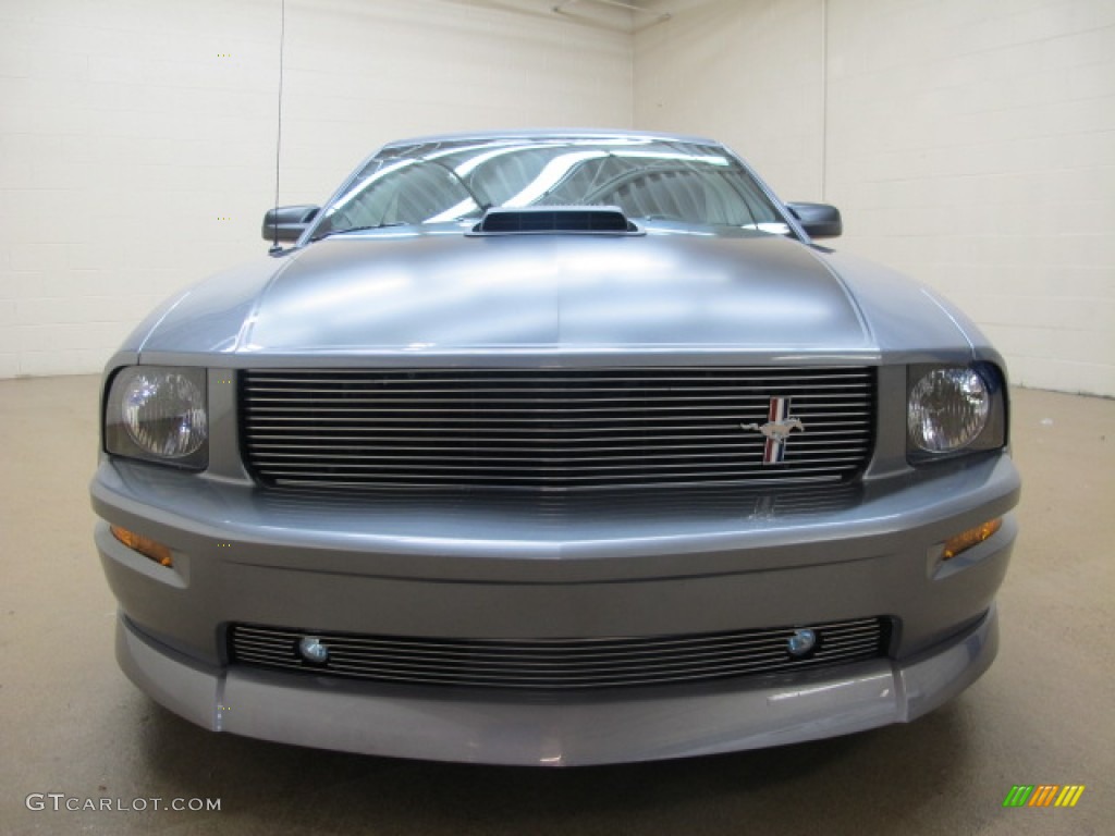 2006 Mustang GT Premium Convertible - Satin Silver Metallic / Dark Charcoal photo #3