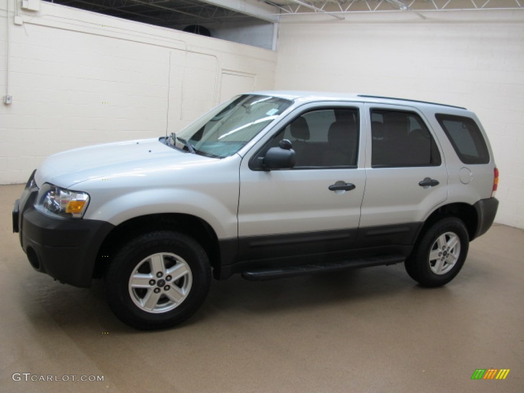 Silver Metallic 2007 Ford Escape XLS Exterior Photo #87517801