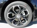 2014 Ford Taurus SHO AWD Wheel and Tire Photo