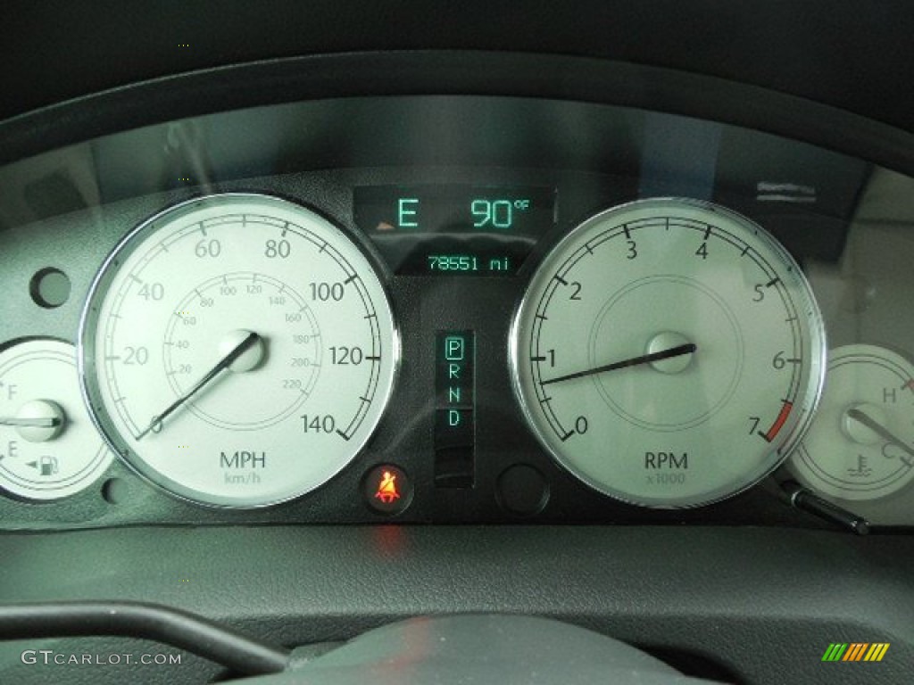 2007 300 Touring - Inferno Red Crystal Pearlcoat / Dark Slate Gray/Light Graystone photo #18