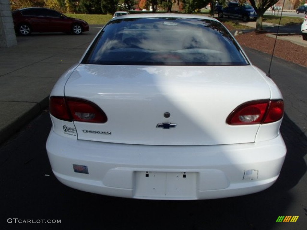 2002 Cavalier Coupe - Bright White / Graphite photo #7
