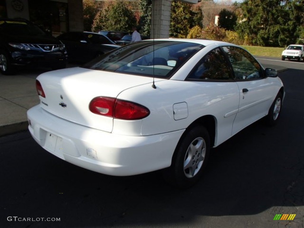 2002 Cavalier Coupe - Bright White / Graphite photo #8