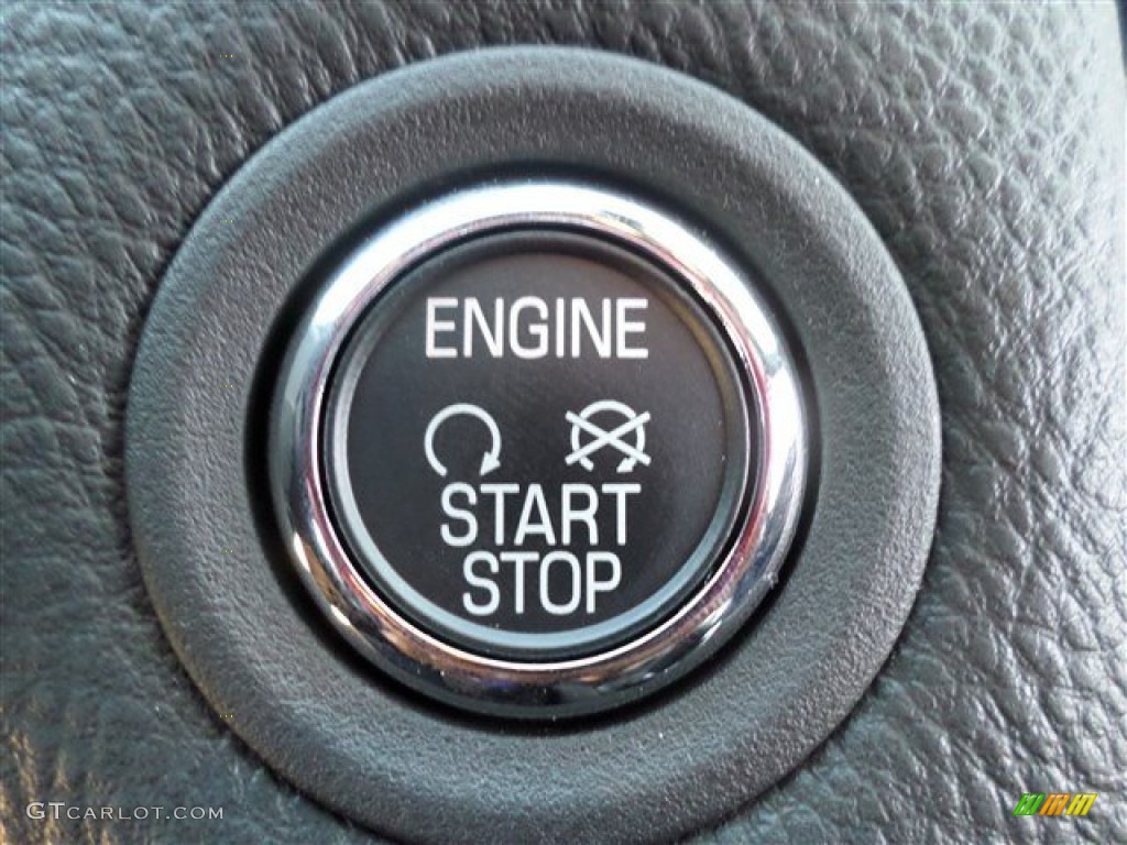 2014 Ford Taurus SHO AWD Controls Photo #87519389