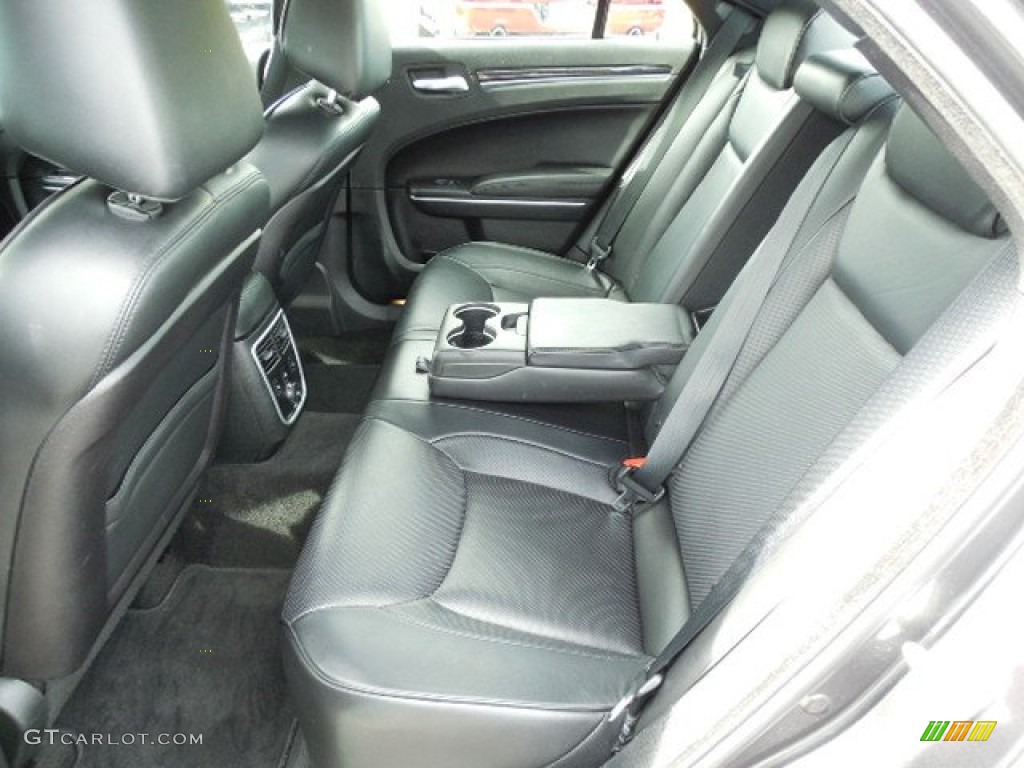 2013 Chrysler 300 C Interior Color Photos