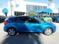 Blue Candy - Focus SE Hatchback Photo No. 6