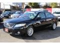Black - Camry XLE Photo No. 3