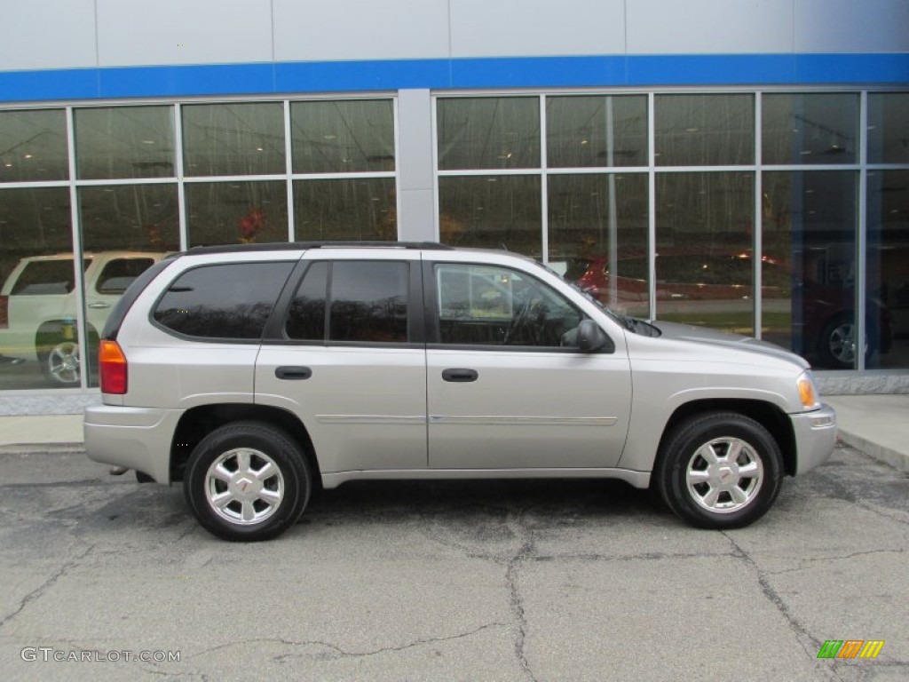 2007 Envoy SLE 4x4 - Silver Mist Metallic / Light Gray photo #2