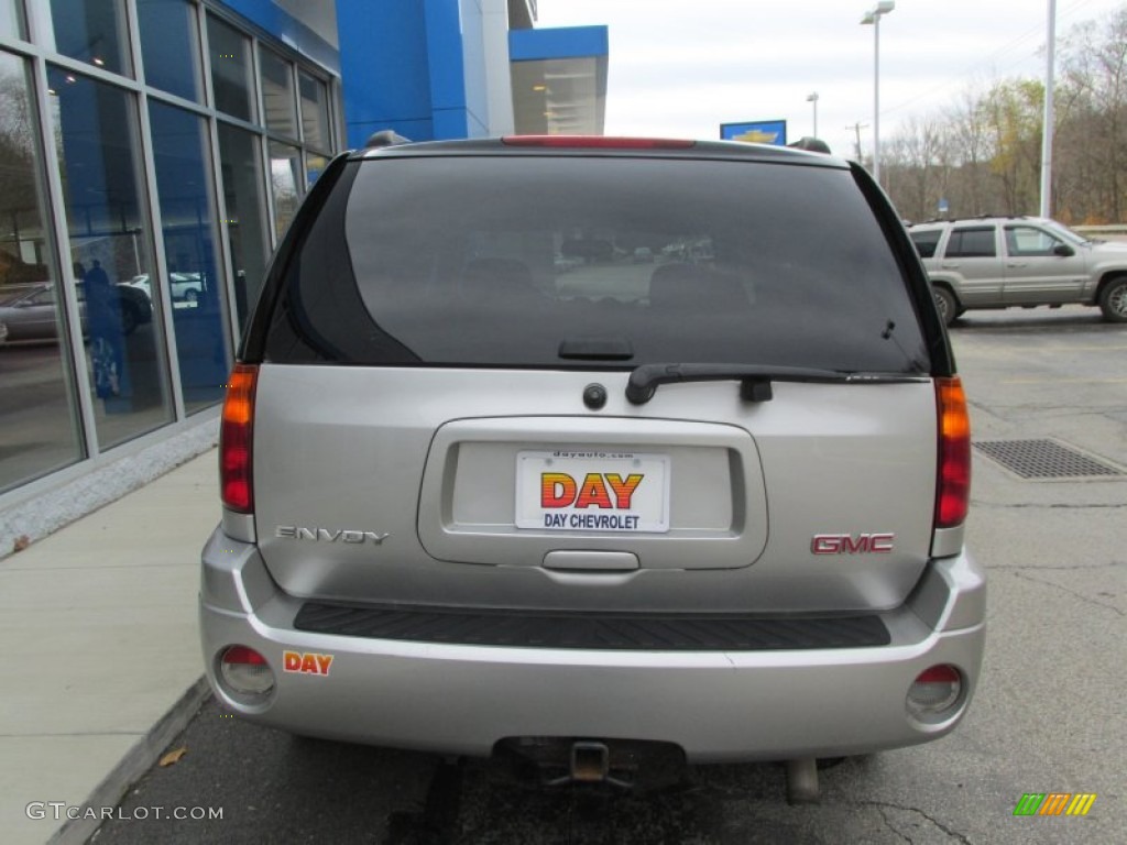 2007 Envoy SLE 4x4 - Silver Mist Metallic / Light Gray photo #5