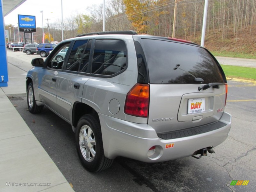 2007 Envoy SLE 4x4 - Silver Mist Metallic / Light Gray photo #6