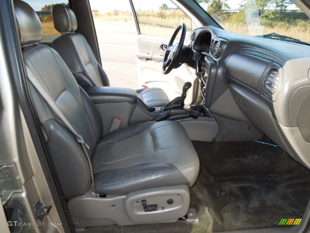 2002 TrailBlazer LS 4x4 - Light Pewter Metallic / Medium Oak photo #21