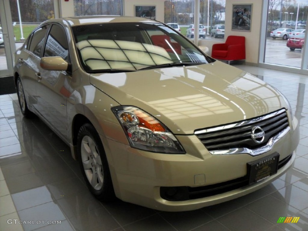 2009 Altima 2.5 SL - Sonoran Sand Metallic / Blond photo #4