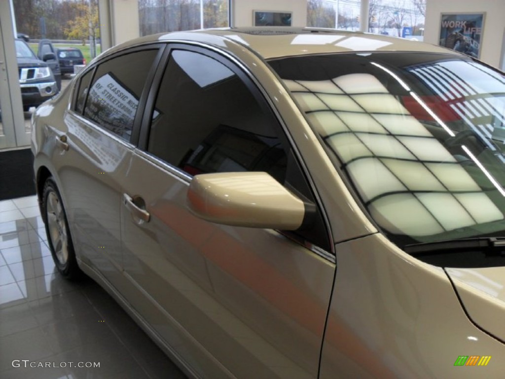 2009 Altima 2.5 SL - Sonoran Sand Metallic / Blond photo #9