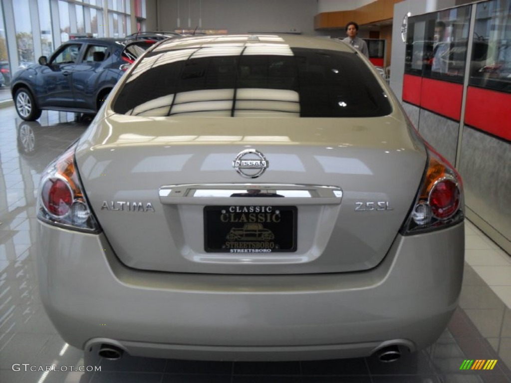 2009 Altima 2.5 SL - Sonoran Sand Metallic / Blond photo #12