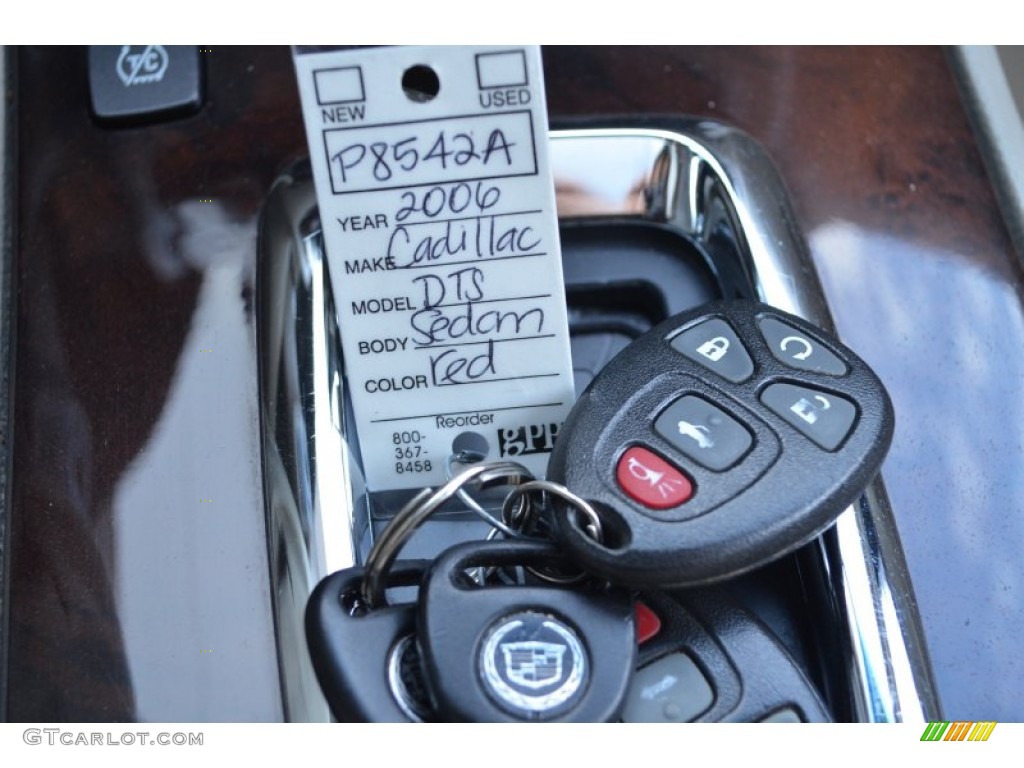 2006 DTS  - Crimson Pearl / Cashmere photo #35