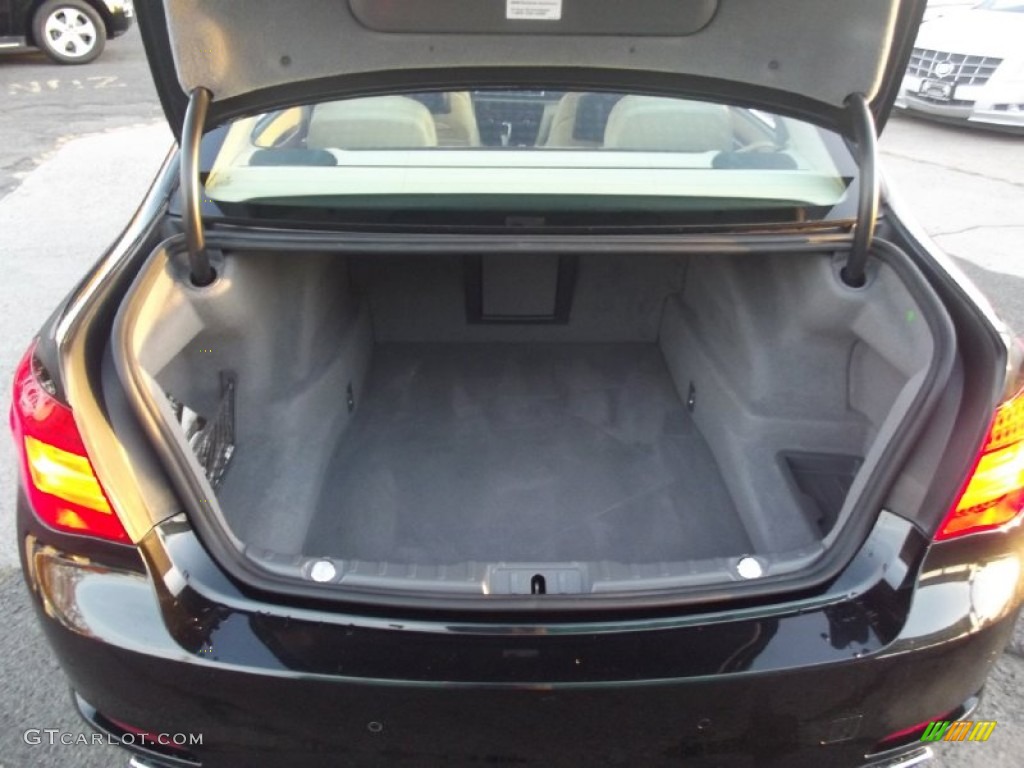 2010 BMW 7 Series 750Li xDrive Sedan Trunk Photo #87534624