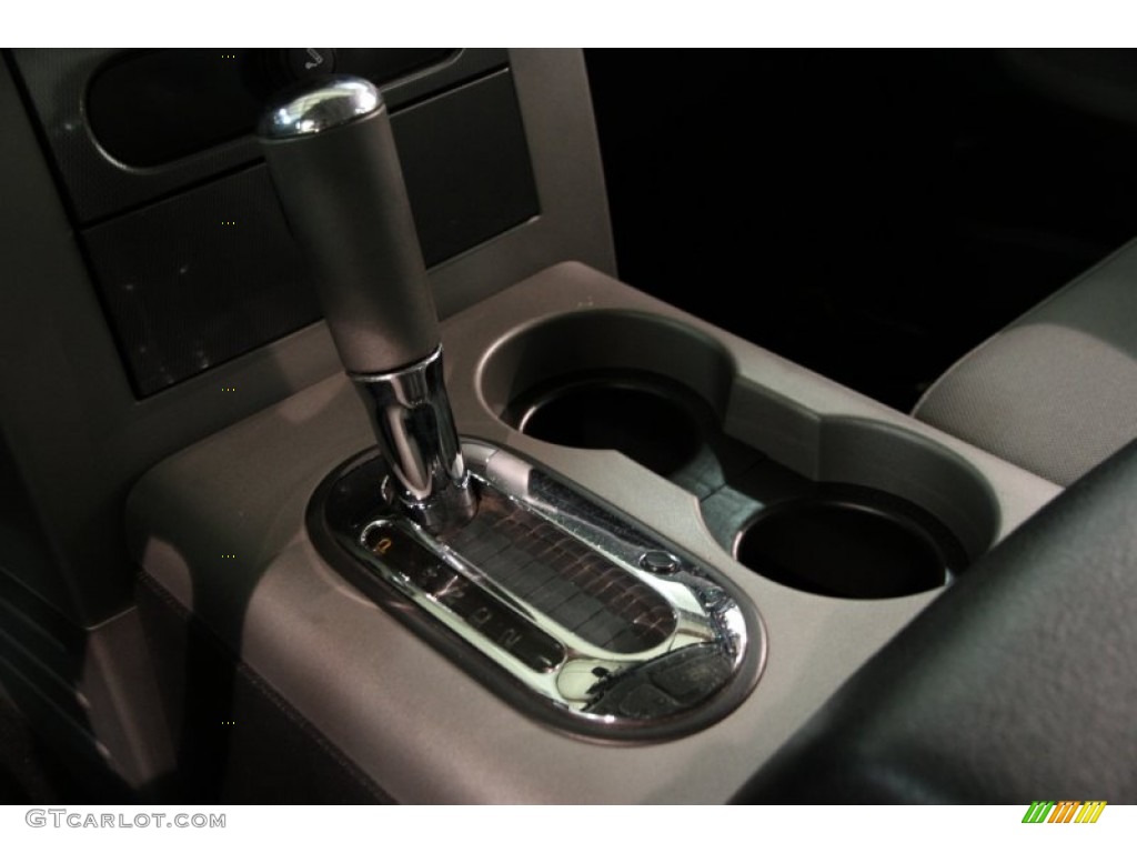 2004 F150 XLT SuperCrew 4x4 - Black / Black/Medium Flint photo #9