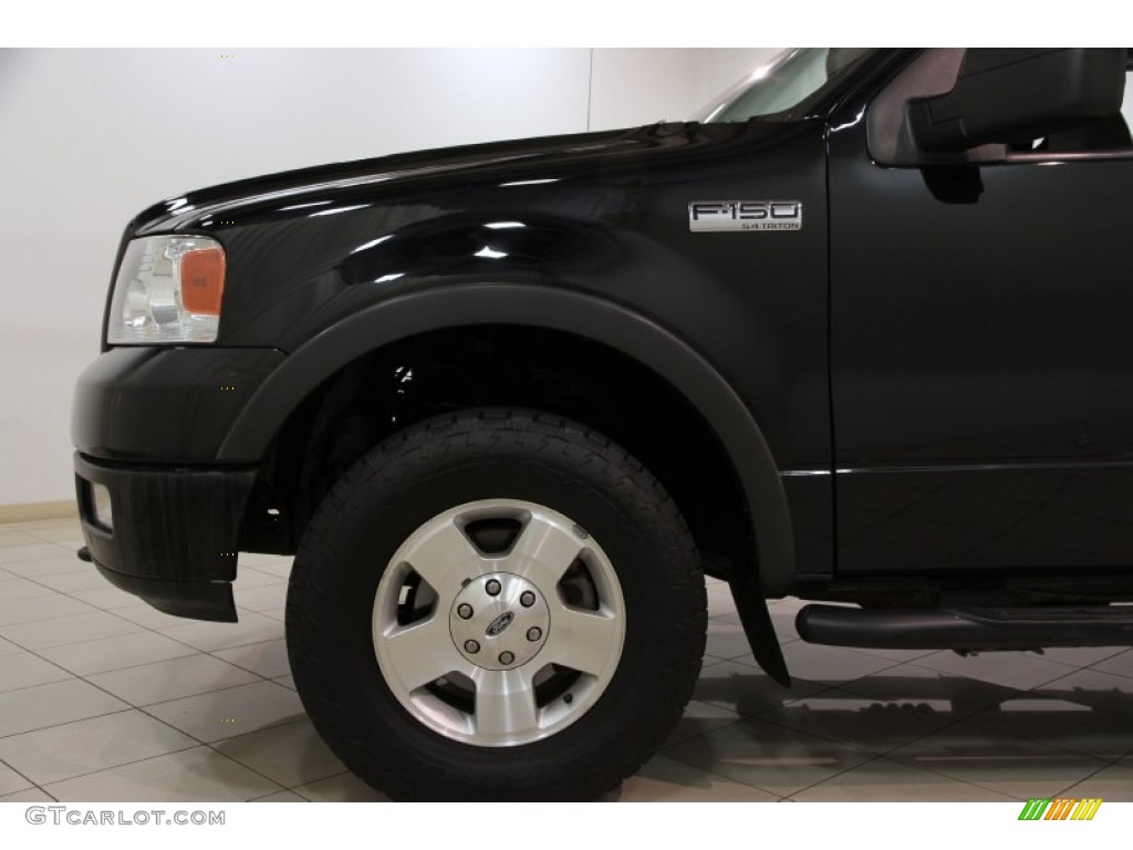 2004 F150 XLT SuperCrew 4x4 - Black / Black/Medium Flint photo #16