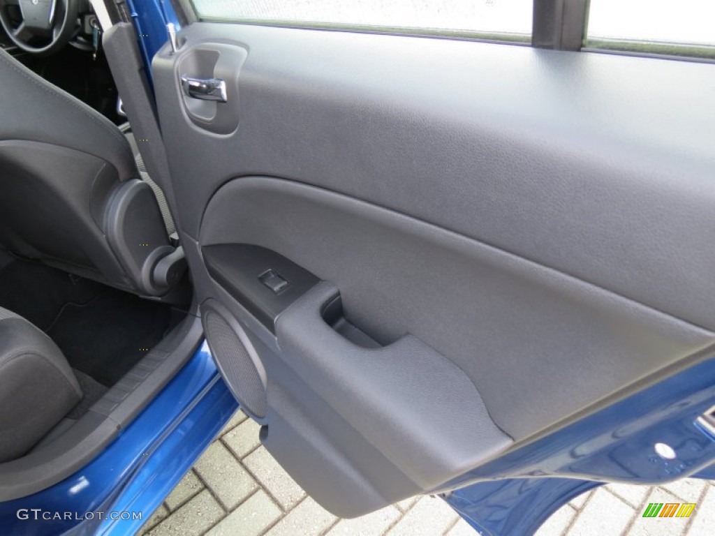 2010 Caliber Mainstreet - Deep Water Blue Pearl / Dark Slate Gray photo #19