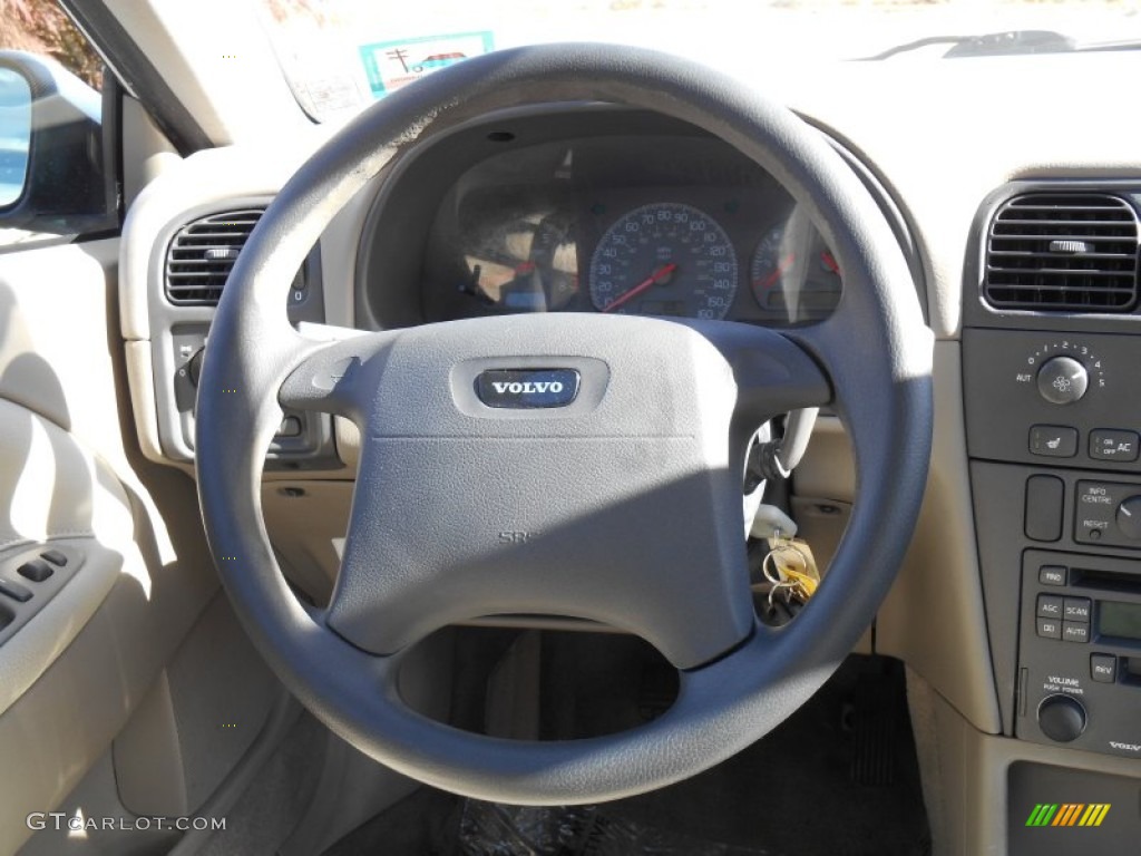 2001 S40 1.9T - White / Taupe/Light Taupe photo #12